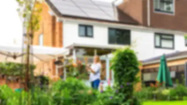 Will solar and battery storage protect me during a blackout or a heatwave?